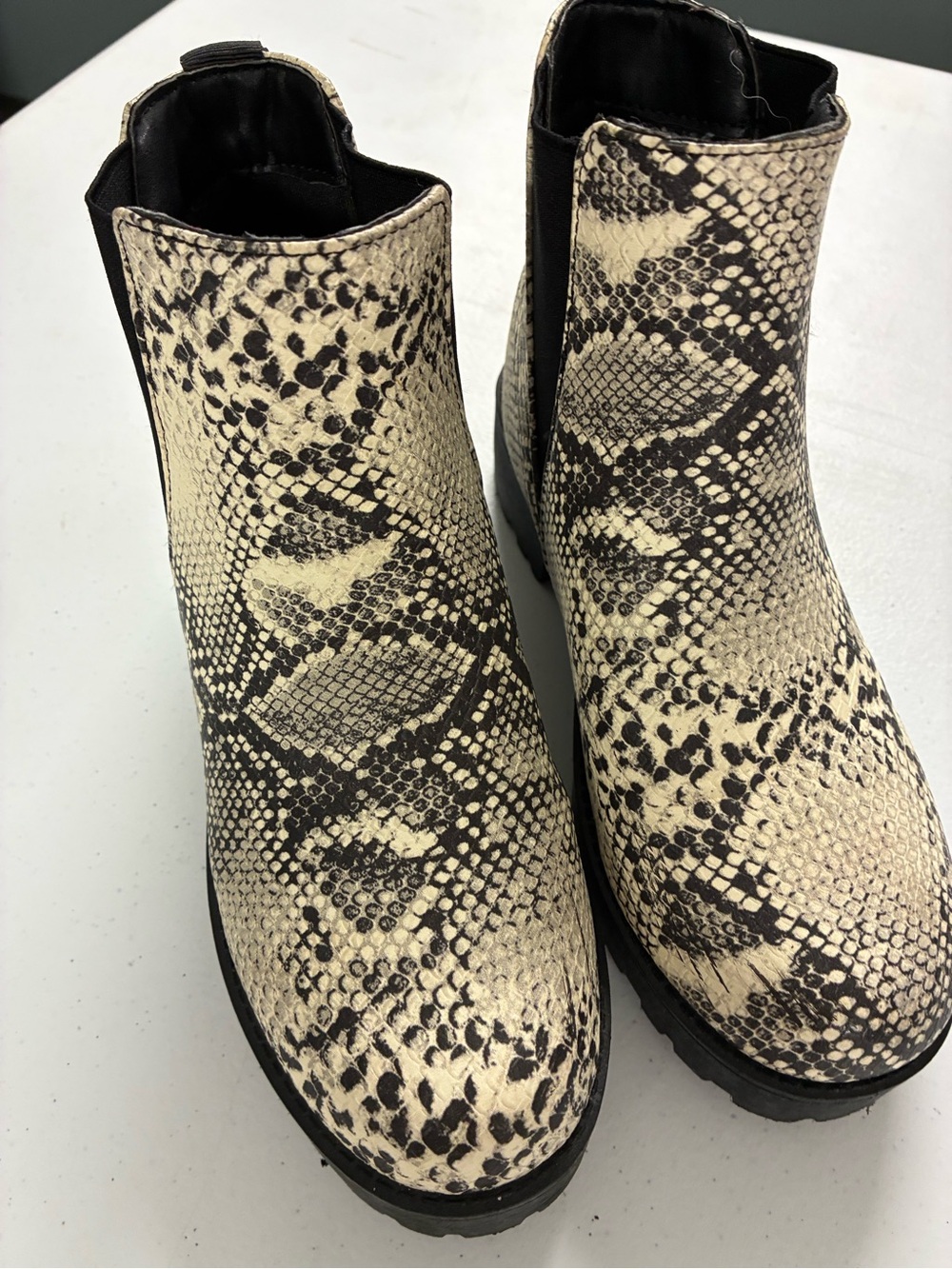 Qupid Snake-Print Chelsea Ankle Boots in Black & Cream